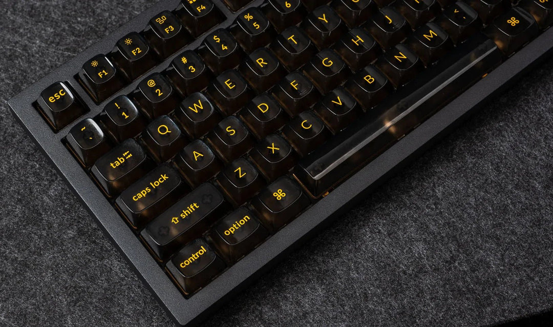 Keychron - Black Transparent | ABS KeycapsHikari Keys